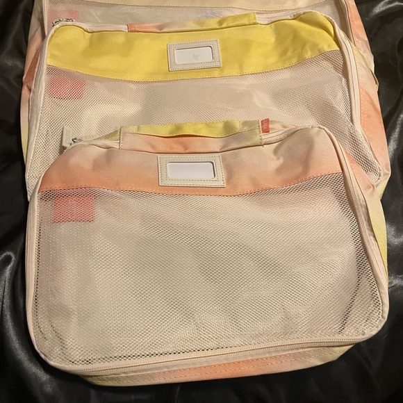 Calpak Travel Cubes - Picture 2 of 7